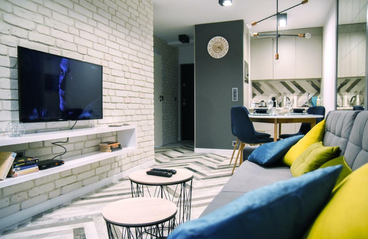 Your Private 5-Star Home In Katowice # 5-Minute Walk To Spodek, 10 Minutes To City Center Buitenkant foto