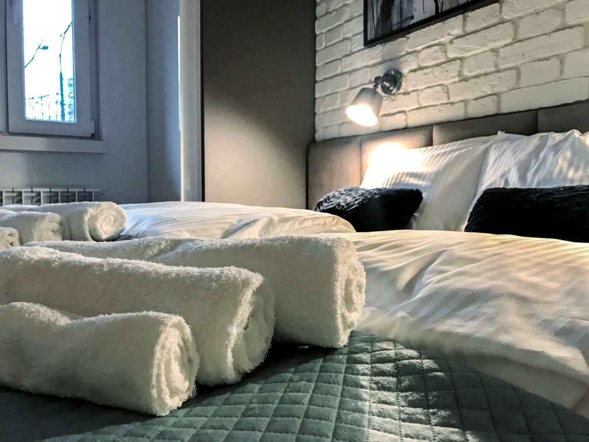 Your Private 5-Star Home In Katowice # 5-Minute Walk To Spodek, 10 Minutes To City Center Buitenkant foto